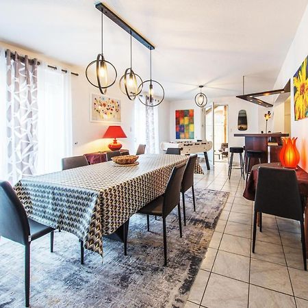 La Coquette ! Maison Au Coeur De La Bresse Avec Veranda Barbecue Garage Baby-Foot Et Barre De Son エクステリア 写真